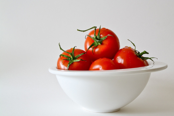 Benefits of tomatoes for your skin 